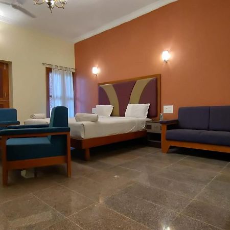 Kanthi Resorts Badami Bagalkot Exterior foto