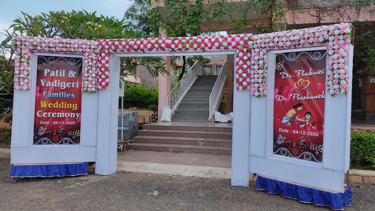 Kanthi Resorts Badami Bagalkot Exterior foto